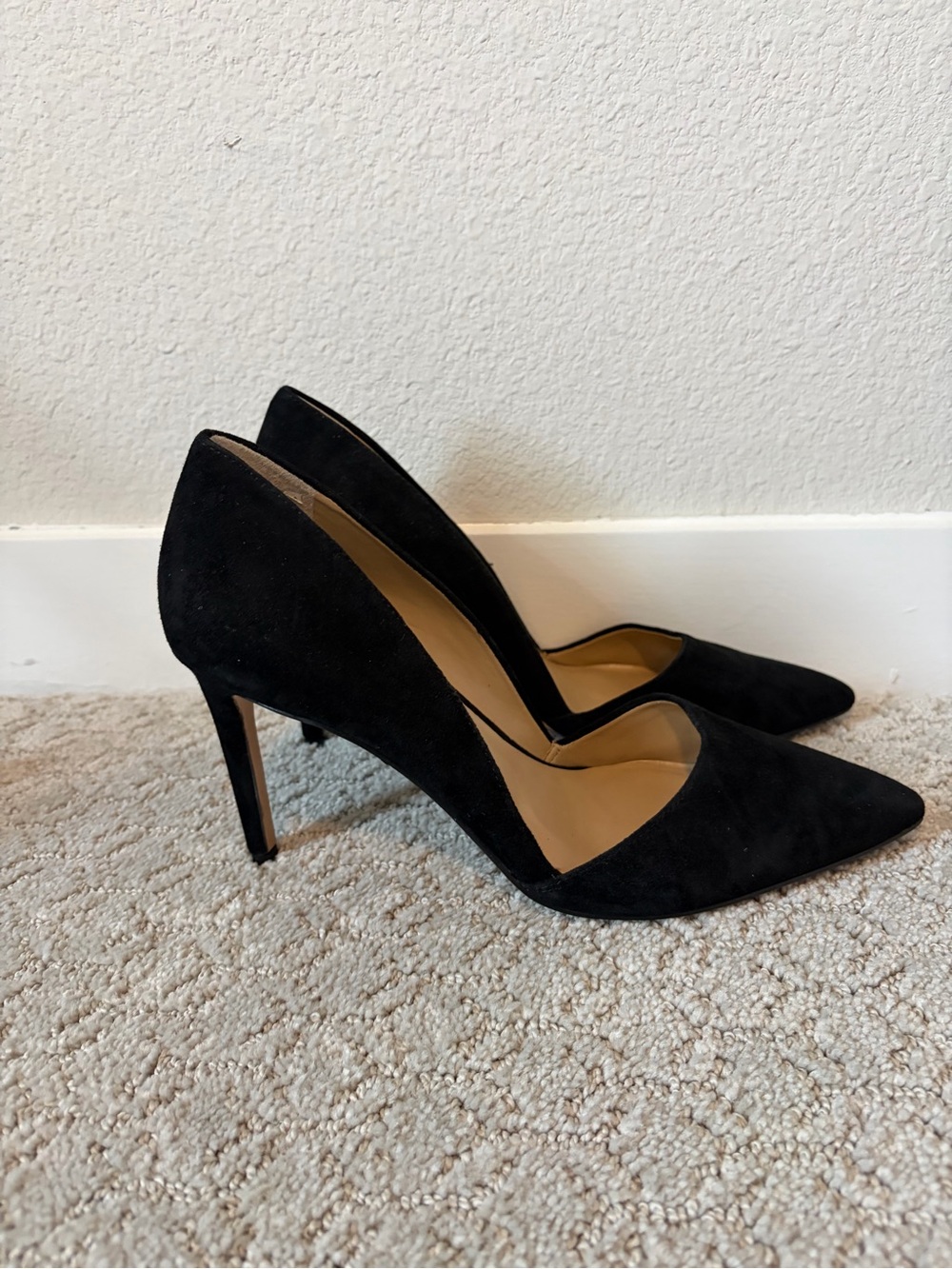 Ann Taylor Black Suede Pointed-Toe Stiletto Heels 10M